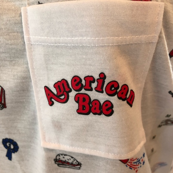 NWT S “AMERICAN BAE” RAZORBACK TOP - Picture 3 of 7